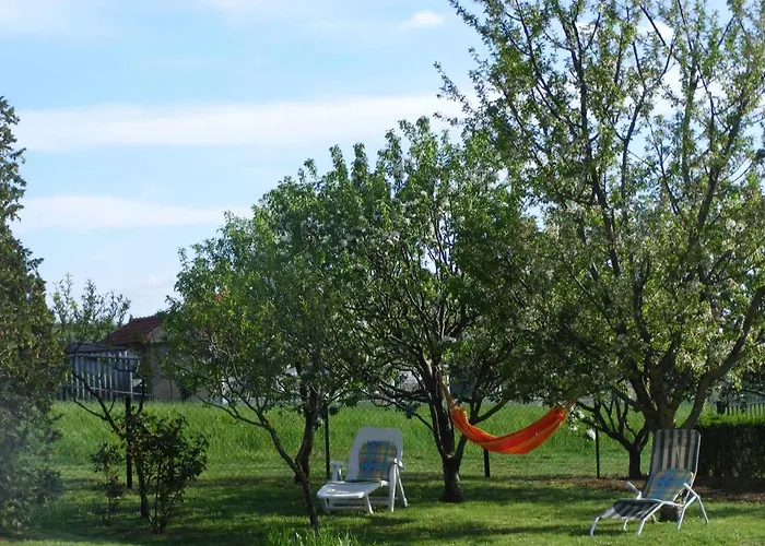 בית נופש - Balaton 18288 צ'רסגטומאי